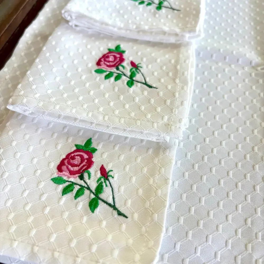 Vintage Rose Embroidered Textured Cotton Blend Napkins Set 4